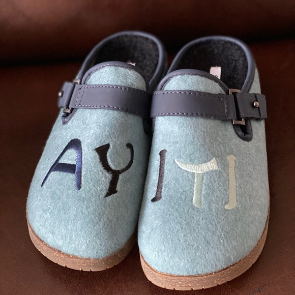 NEW in Box EARTH ORIGIN 'Ayiti' (Haiti) Dream Renman Clog 6.5 - Picture 7 of 9